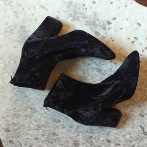 Velvet Nine West Ankle Booties, Sz 9